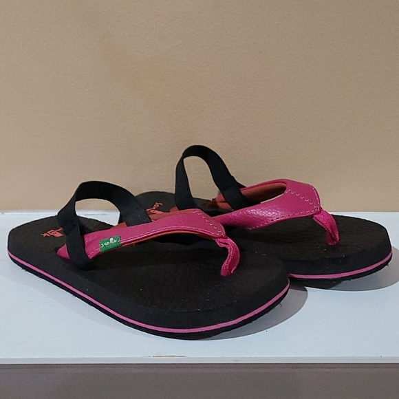 sanuk kids flip flops